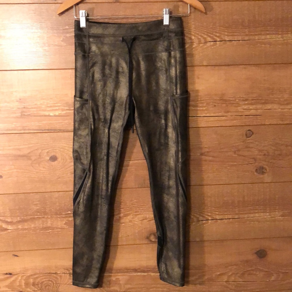 Zyia Active sz 4 Distressed Copper Pocket Drawstring Leggings
